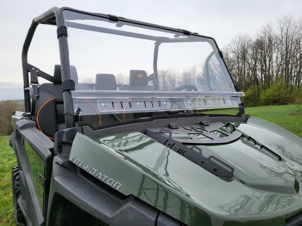 GC1K Front Windshield W/Vents